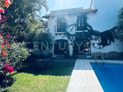 Macedonio Alcalá S/N,, San Sebastián Tutla, Oaxaca 71246, Mexico