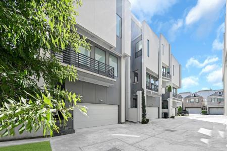 5634 Petty Street C, Houston, Texas 77007, États-Unis