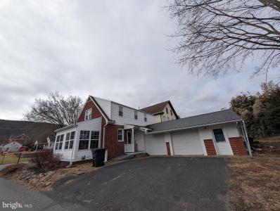 97 E Broad St, ELIZABETHVILLE, Pennsylvania 17023