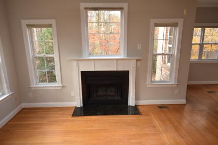 809 Pine Forest Road, Charlotte, Carolina Do Norte 28214, Estados Unidos