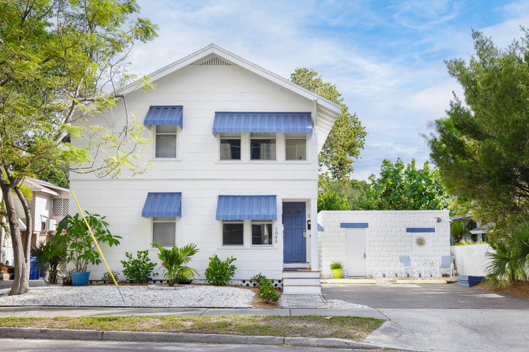 1043 7th Ave N, St. Petersburg, フロリダ 33705, アメリカ合衆国
