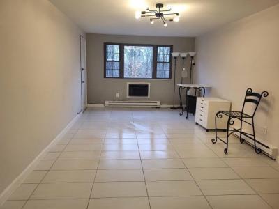 14 Mayberry Drive , 10 - C, Westborough, Massachusetts 01581, Estados Unidos