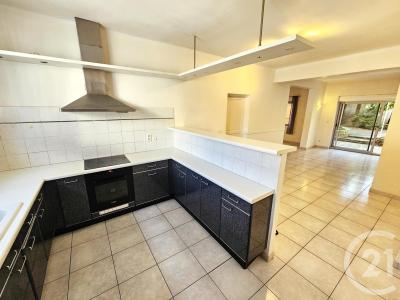 Beziers, Languedoc-Roussillon 34500, France