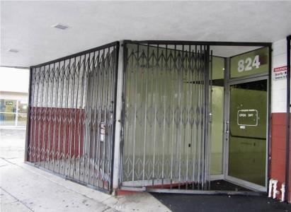 824 N Garey Avenue, Pomona, California 91767, USA