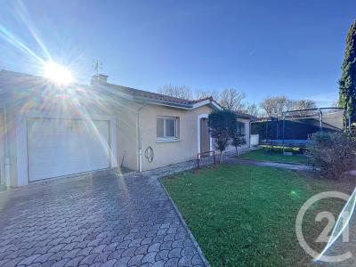 Grigny, Rhône-Alpes 69520, France