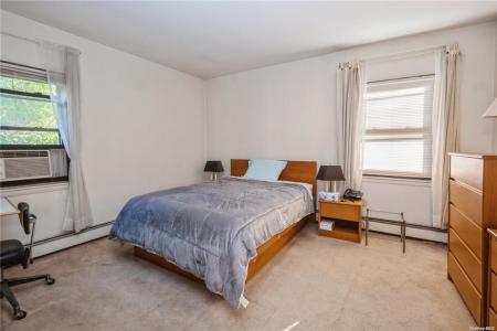 91 Tulip Ave Unit LB4, Floral Park, New York 11001, Amerika Birleşik Devletleri