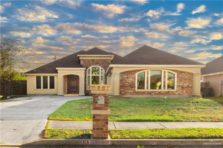 107 Miranda Lane, San Juan, Texas 78589, USA