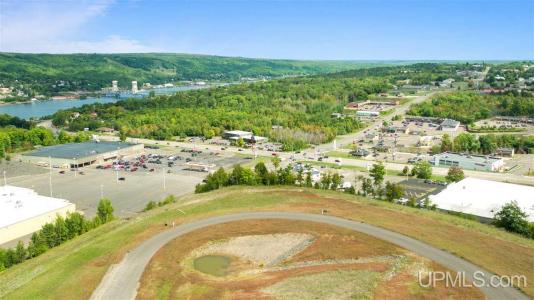 1007 Red Oak, Houghton, Michigan 49931, Estados Unidos