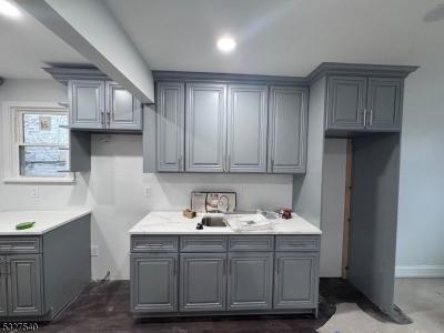 490 Stuyvesant Ave 1F 1F, Irvington Twp., NJ 07111-2046, USA