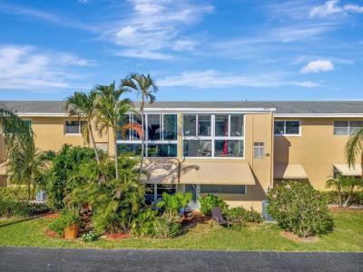 2151 NE 1st Court 204, Boynton Beach, Florida 33435, USA