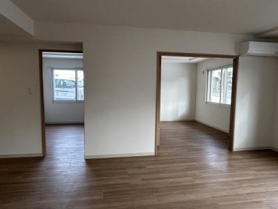 403, 信濃３丁目３２番１８号, センチュリー信濃, 千歳市, Hokkaido 066-0038, Japan