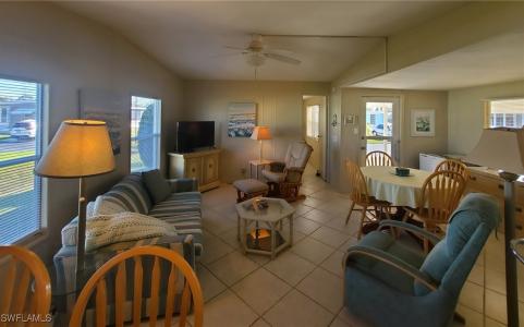 938 Lazy Lane, North Fort Myers, Florida 33917, Stati Uniti