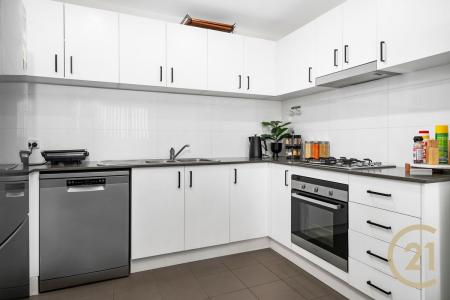107/1 Browne Parade, Warwick Farm, NSW 2170, Australia