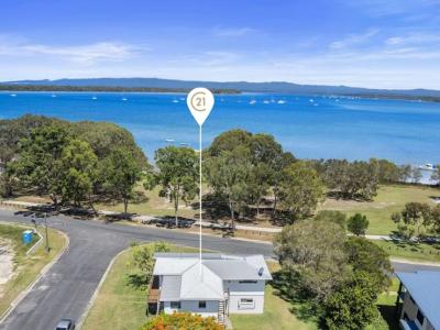 28 Bream Street, Tin Can Bay, QLD 4580, Australia