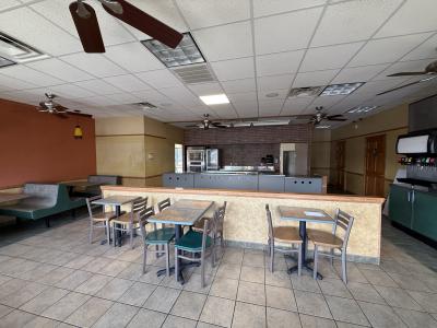 304 South O'Bannon Street Unit C, Raymond, Illinois 62560, USA