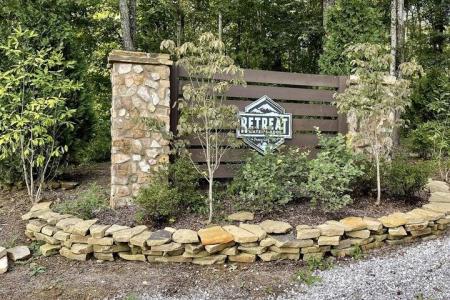 45 Waters Edge Way, Tracy City, Tennessee 37387, USA