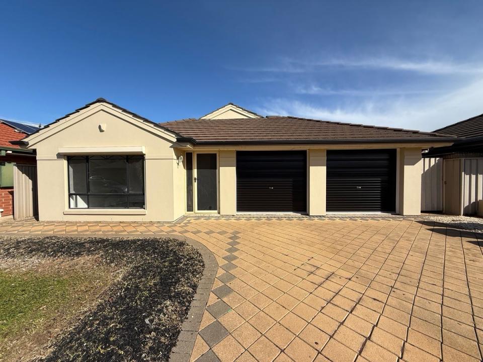 12 New Hampshire Drive, Parafield Gardens, SA 5107, Australia