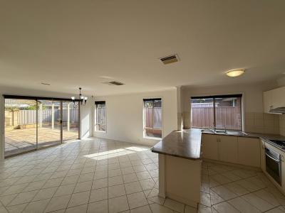 12 New Hampshire Drive, Parafield Gardens, SA 5107, Australia