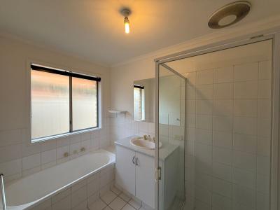 12 New Hampshire Drive, Parafield Gardens, SA 5107, Australia