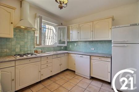 Cavaillon, Provence-Alpes-Côte D'Azur 84300, França
