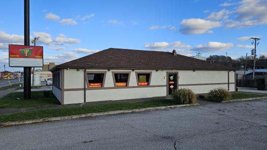 1523 Madison Avenue, Huntington, West Virginia 25704