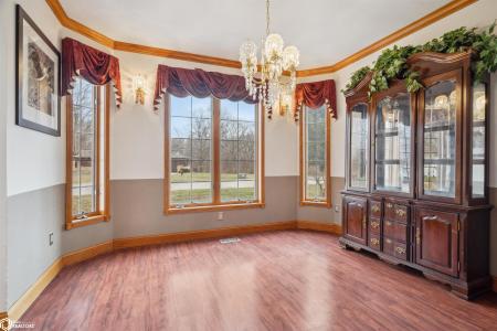 2917 Woodland Drive, Burlington, 爱荷华州 52601, 美国