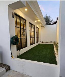 calle 32 , Central-Alajuela Central, Alajuela 00001, Коста-Рика