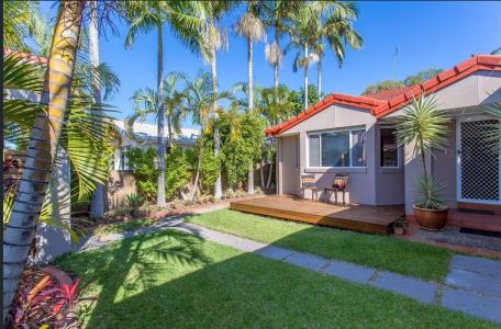 130 Heeb Street, Benowa, QLD 4217, Australia