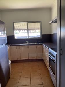 17 Flight Drive, Moranbah, QLD 4744, Australie