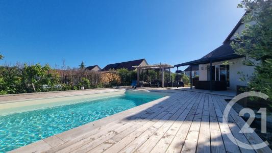 Neuilly Le Real, Auvergne 03340, France