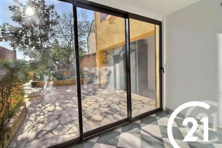 Cavaillon, Provence-Alpes-Côte D'Azur 84300, França