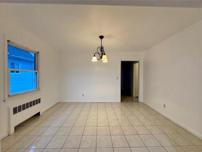 28 Dalton Rd, 2nd Floor, Yonkers, Nova Iorque 10701, Estados Unidos