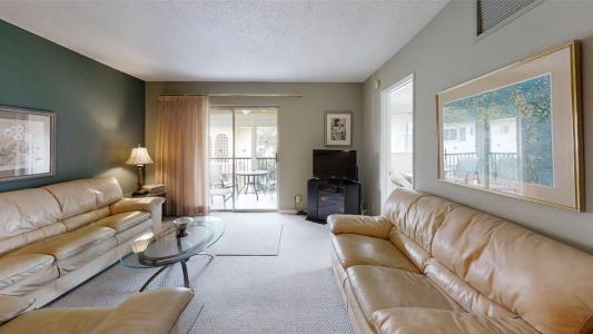 251 S Cypress Rd , 142, Pompano Beach, Florida 33060, USA