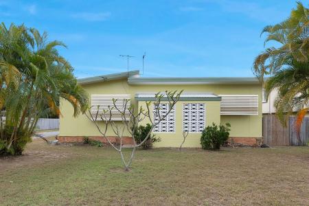 114 Waverley Street, Bucasia, QLD 4750, Australia