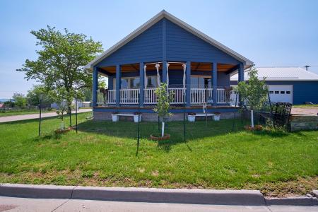 1009 E Street, Edgemont, SD 57735, USA