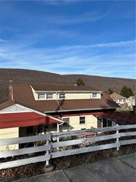 428 E Center St, Nesquehoning, Pennsylvania 18240