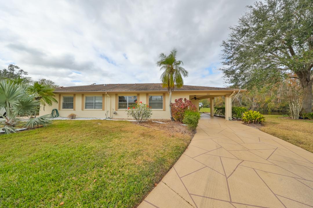 2003 Halmrock Pl, Sun City Center, Florida 33573, Stati Uniti