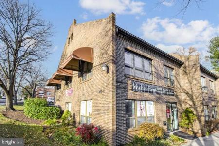 6716 Whittier Avenue, Mclean, Вирджиния 22101, Соединенные Штаты