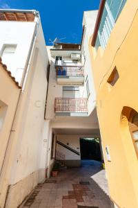 Via Cavour, Sant'Alessio Siculo, Sicilia 98030, Itália