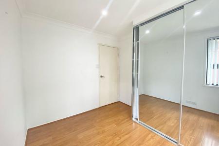 33 Windrush Circuit, St Clair, NSW 2759, 오스트레일리아