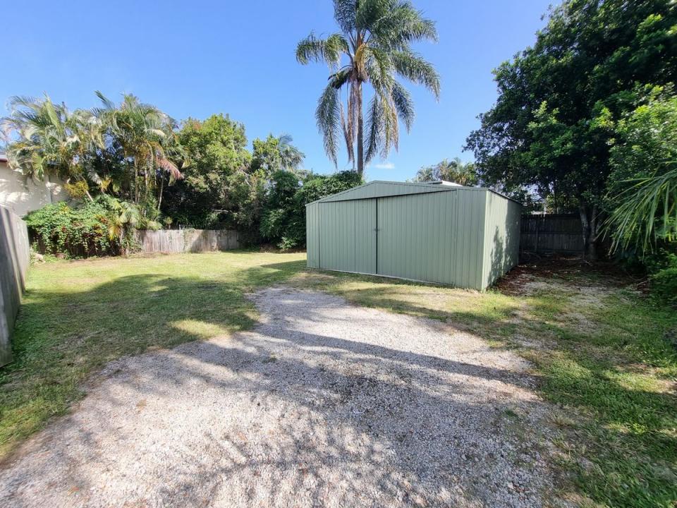 28 Grosvenor Terrace, Deception Bay, QLD 4508, Australia
