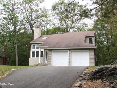 206 Mountain Lake Drive, Dingmans Ferry, Pennsylvania 18328