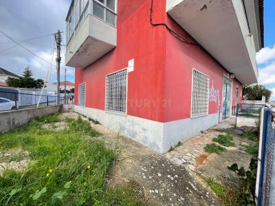 Loures, Lisbon 2690-278, Portugal