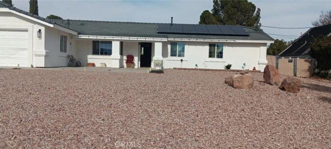 18348 Orange Street, Hesperia, California 92345, USA