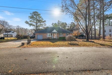 201 Basta Drive, Yorktown, Virginia 23692, Stati Uniti