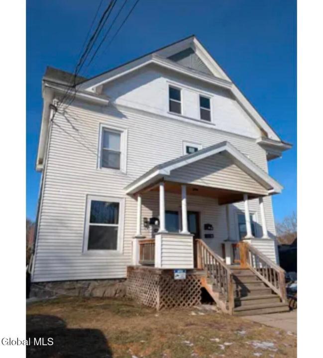 155 Champlain Avenue #Apt 2 Apt 2, Ticonderoga, Nueva York 12883, Estados Unidos