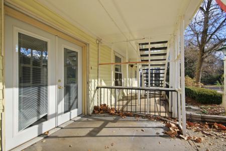 221 E WHITLEY, MEXICO, Missouri 65265, Estados Unidos