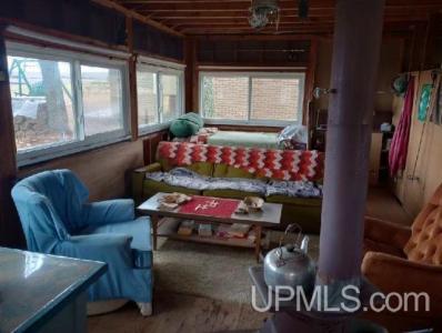 53776 Kuivanen, Lake Linden, Michigan 49945