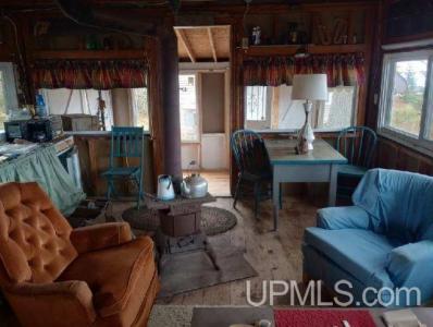 53776 Kuivanen, Lake Linden, Michigan 49945, USA