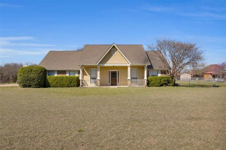 137 Saddle Ridge, Waxahachie, Texas 75167, USA
